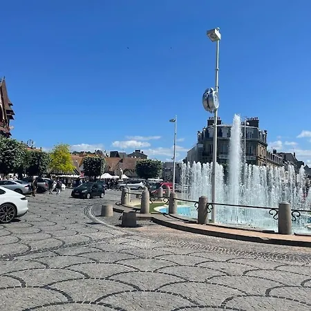 Hébergement de vacances Petite Maison Place Du Marche
